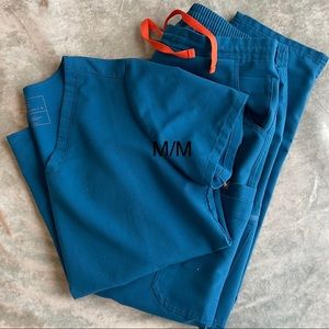 Alps Blue Figs Scrubs